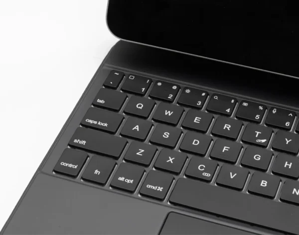 ⁦ماجيك كيبورد بلوتوث لجهاز iPad Pro 11 بوصة 2024 M4⁩ - الصورة ⁦12⁩